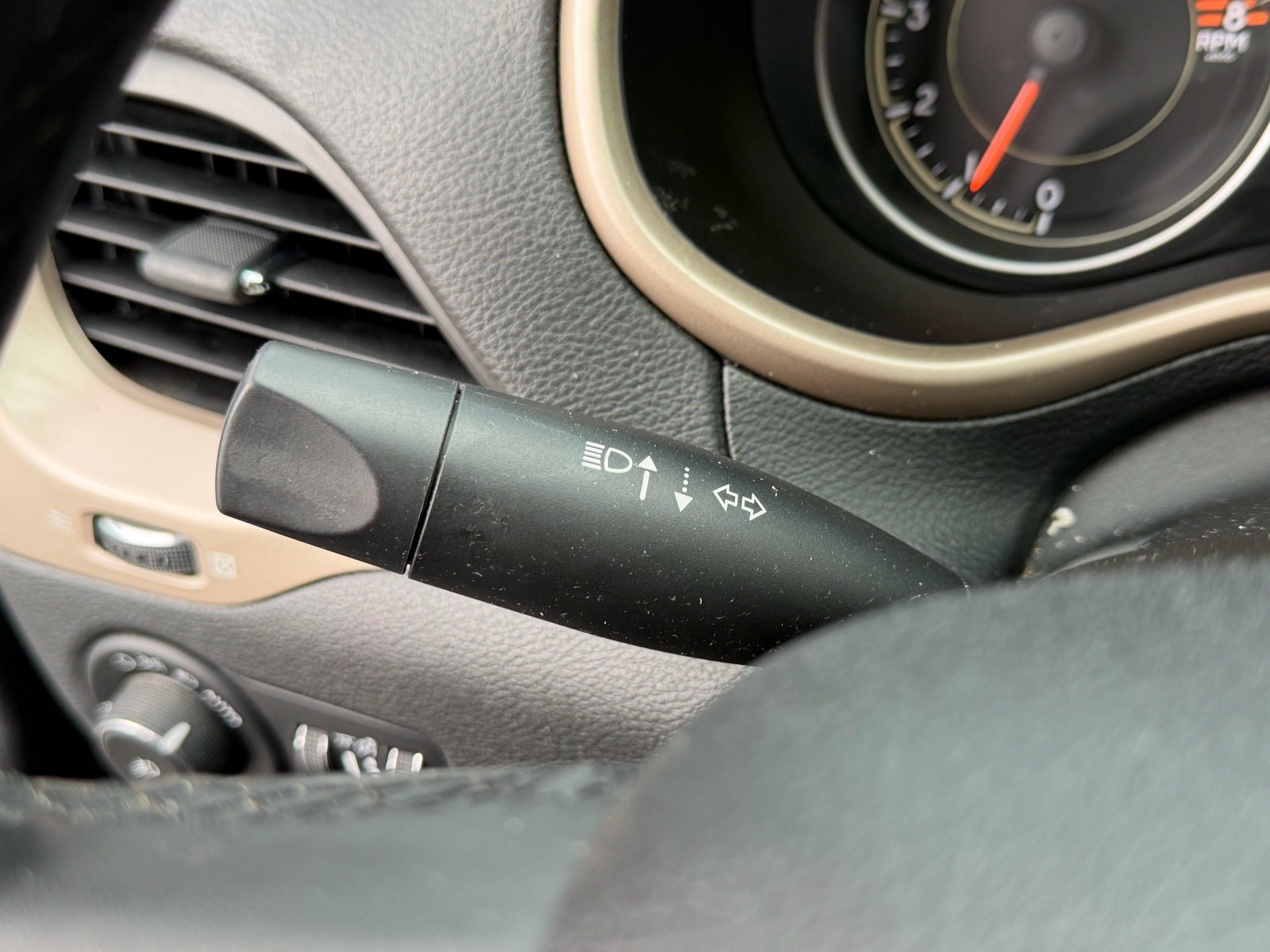 Used 2016 Jeep Cherokee 75th Anniversary FWD image 40