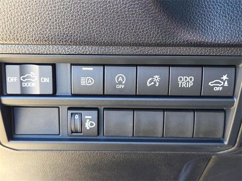 Used 2026 Toyota Tundra SR5 image 26