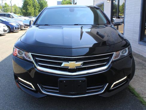 Used 2019 Chevrolet Impala Premier image 2