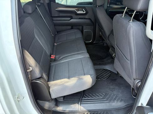 Used 2022 Chevrolet Silverado 1500 RST AWD/4WD image 17