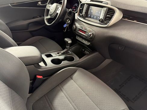 Used 2019 Kia Sorento L w/ Option Group 020 image 15