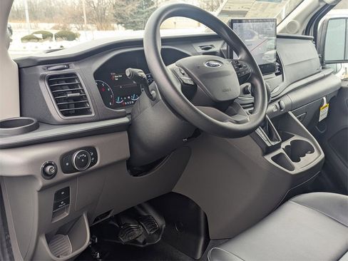 New 2025 Ford Transit 350 XL image 5