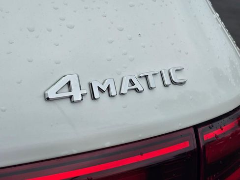 New 2026 Mercedes-Benz GLB 250 4MATIC image 35