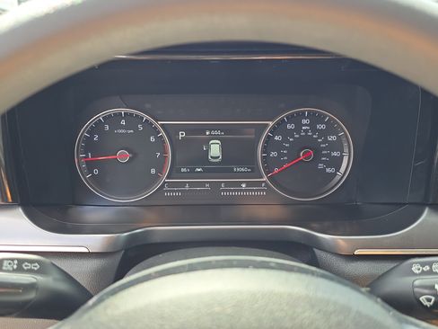 Certified 2023 Kia Sorento LX image 30