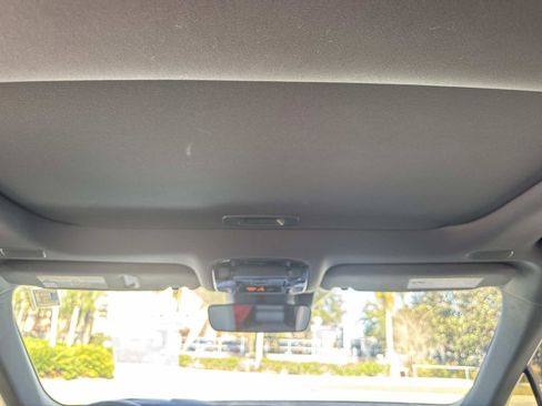 Used 2024 Lexus RX 350 Premium image 15