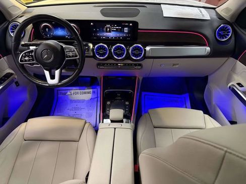 Certified 2023 Mercedes-Benz GLB 250 4MATIC image 12