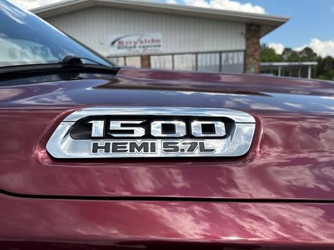 Used 2019 RAM 1500 Big Horn AWD/4WD image 4