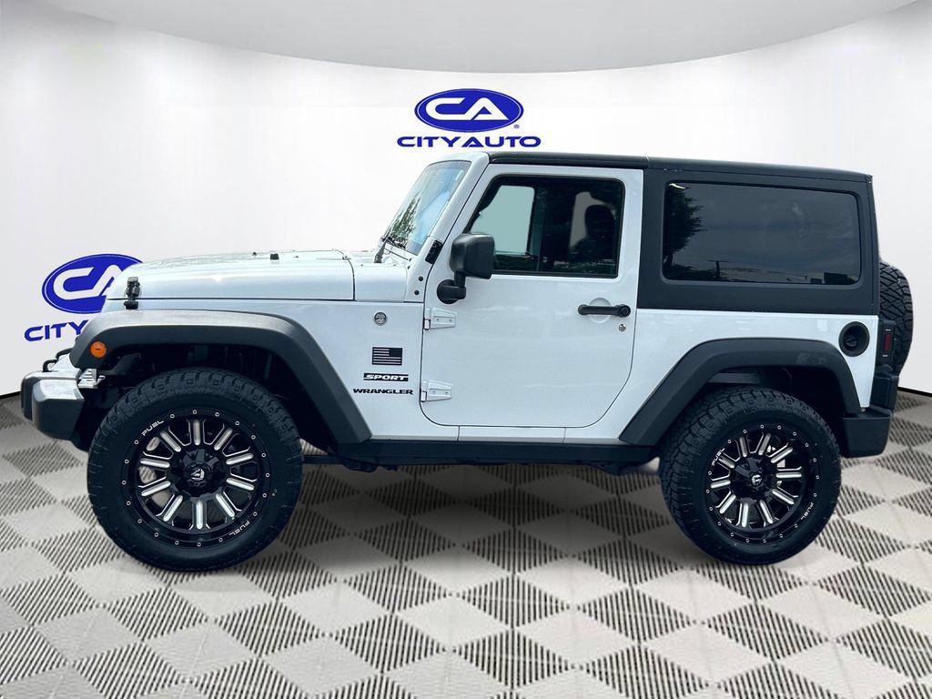 Used 2016 Jeep Wrangler Sport w/ Quick Order Package 24S AWD/4WD image 7