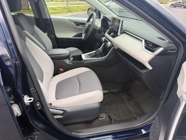 Certified 2023 Toyota RAV4 XLE w/ Convenience Package AWD/4WD image 33