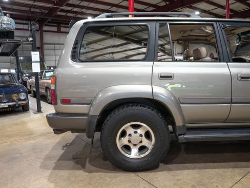 Used 1997 Toyota Land Cruiser AWD/4WD image 9