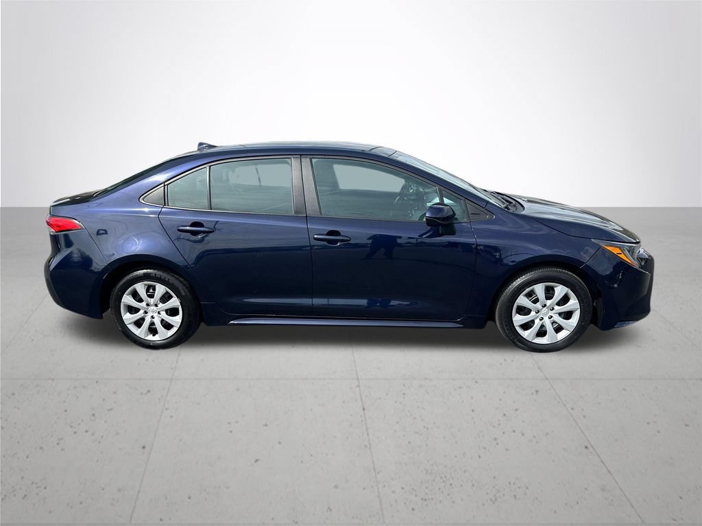 Used 2024 Toyota Corolla LE FWD image 6