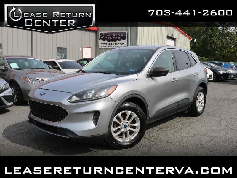 Used 2022 Ford Escape SE w/ Cold Weather Package AWD/4WD image 1