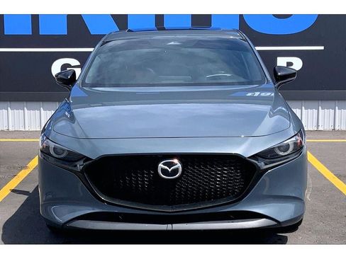 Used 2024 MAZDA MAZDA3 s FWD image 3