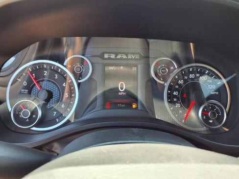 Used 2025 RAM 1500 Tradesman image 9