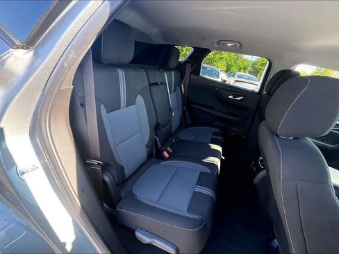 Used 2023 Chevrolet Blazer LT w/ Driver Confidence Package FWD image 23