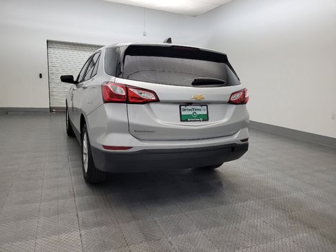 Used 2020 Chevrolet Equinox LS image 6