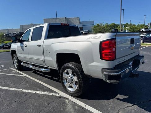 Used 2019 Chevrolet Silverado 2500 LT w/ All Star Edition AWD/4WD image 4