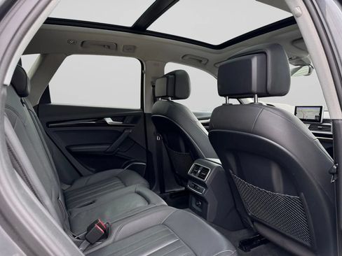 Used 2018 Audi Q5 Prestige w/ Prestige Package AWD/4WD image 31