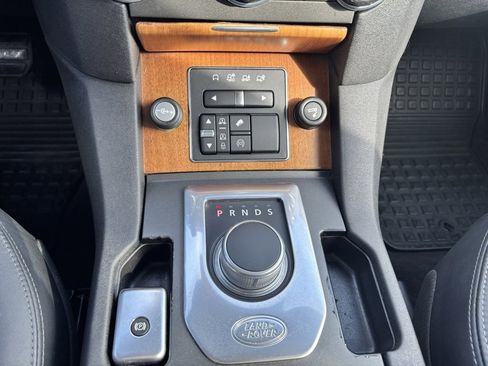 Used 2015 Land Rover LR4 HSE LUX image 13