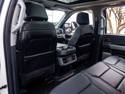 Used 2024 Ford F350 Lariat w/ Lariat Ultimate Package image 36