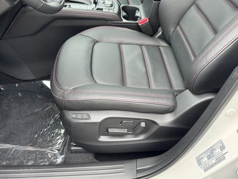 New 2025 MAZDA CX-5 Carbon Edition image 16