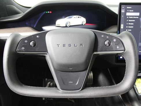 Used 2022 Tesla Model S AWD/4WD image 14