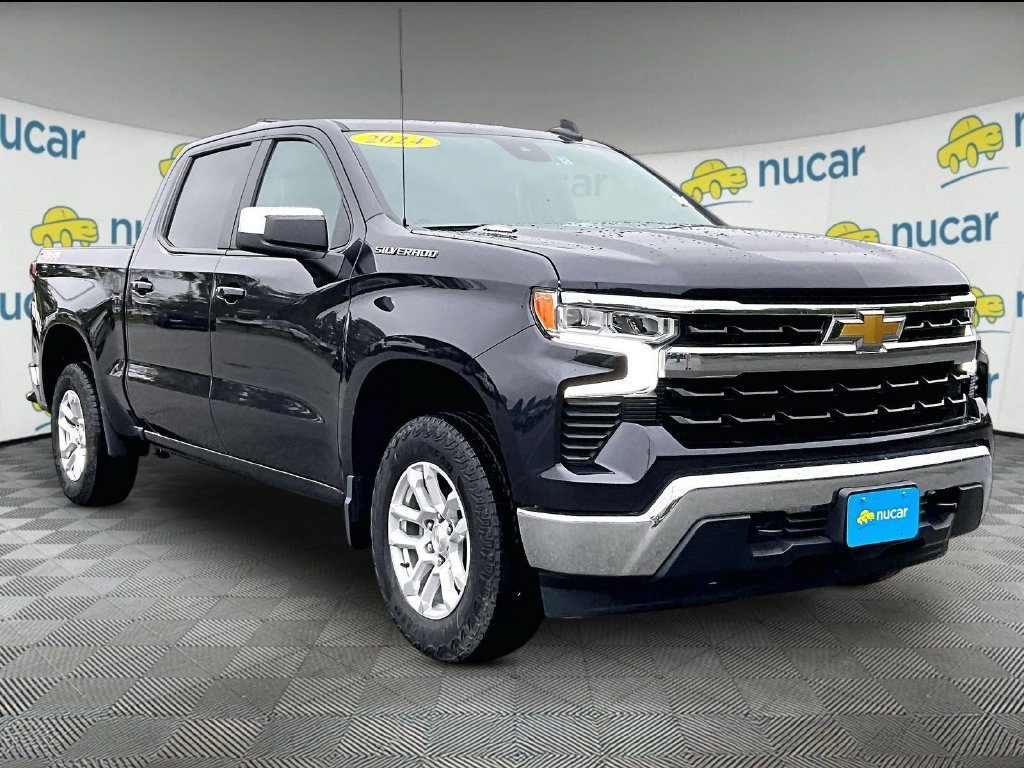 Used 2024 Chevrolet Silverado 1500 LT AWD/4WD image 1