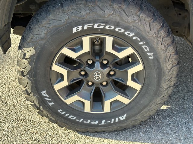 Used 2013 Toyota Tacoma 4x4 Double Cab w/ SR5 Pkg image 14