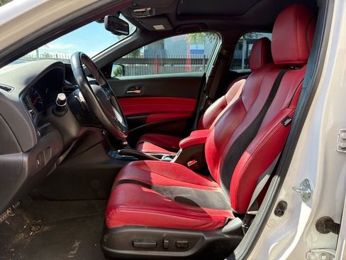 Used 2022 Acura ILX image 10