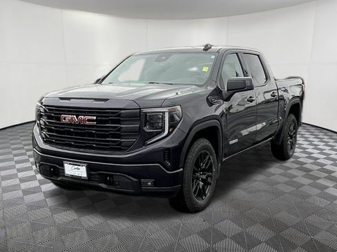 Used 2022 GMC Sierra 1500 Elevation w/ X31 Off-Road Package image 3