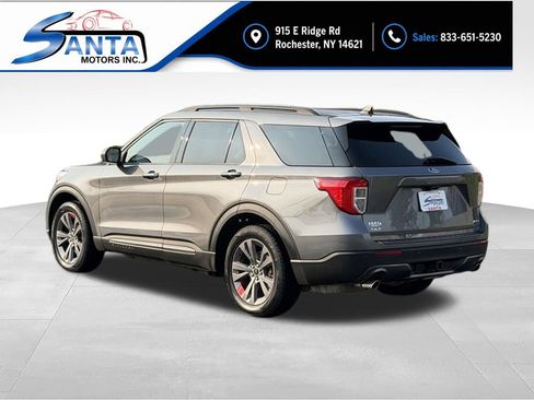 Used 2021 Ford Explorer XLT w/ Equipment Group 202A AWD/4WD image 13