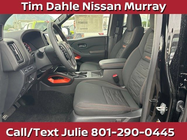 Used 2025 Nissan Frontier PRO-4X w/ Pro Convenience Package AWD/4WD image 21