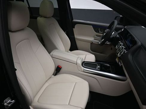 New 2026 Mercedes-Benz GLA 250 image 30