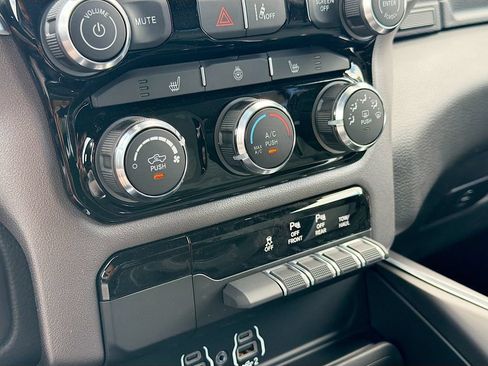 New 2026 RAM 1500 Big Horn w/ Night Edition AWD/4WD image 20