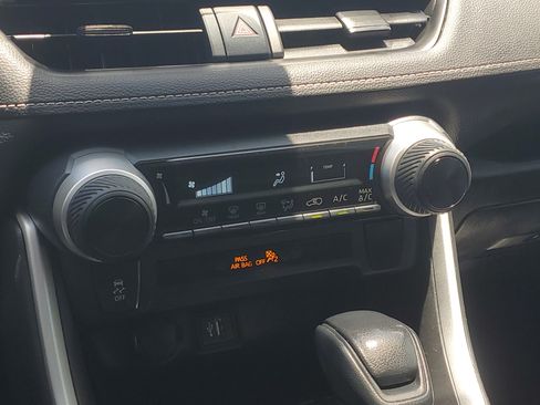 Certified 2023 Toyota RAV4 LE FWD image 30