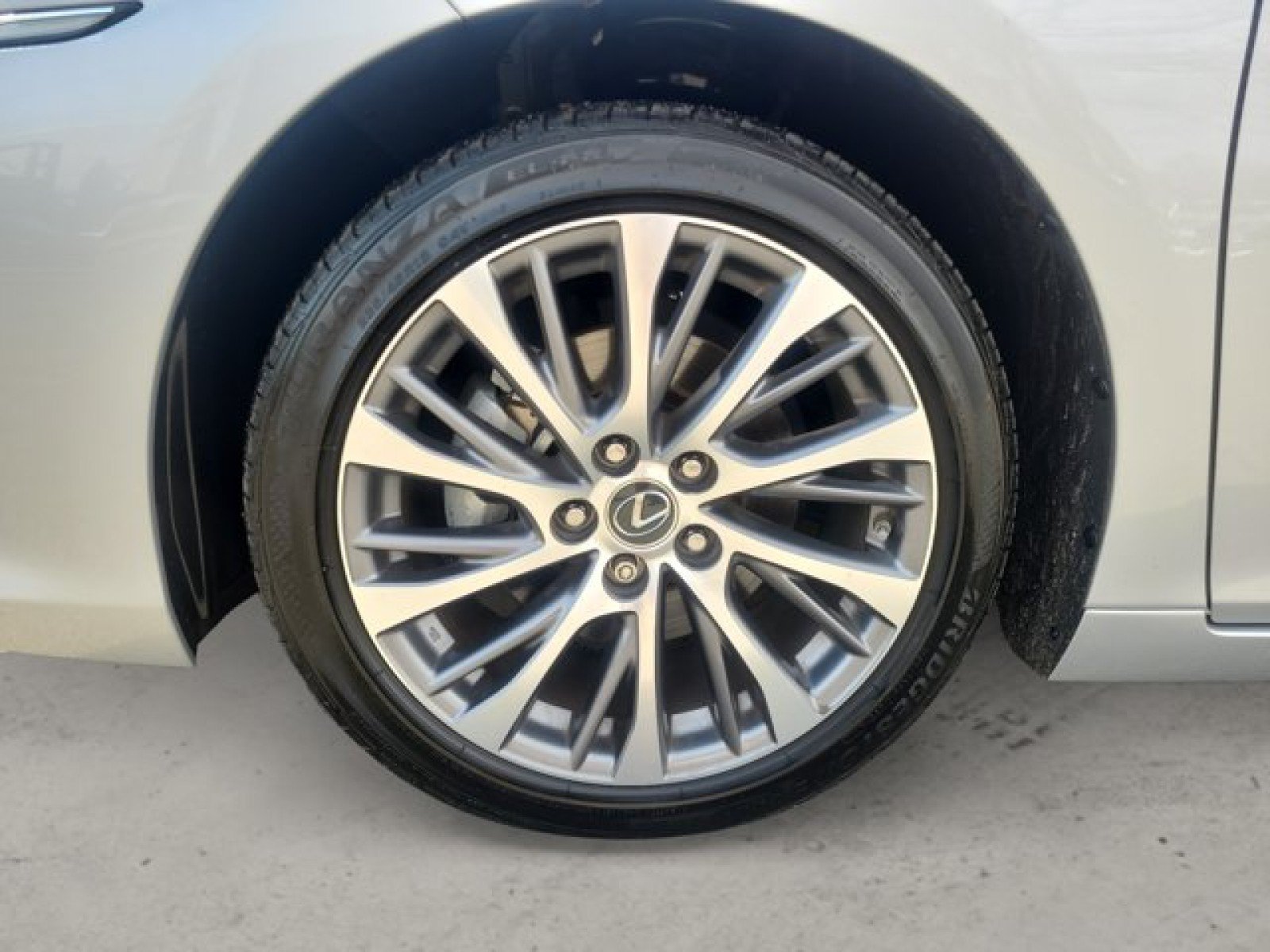 Used 2021 Lexus ES 250 w/ Premium Package AWD/4WD image 10