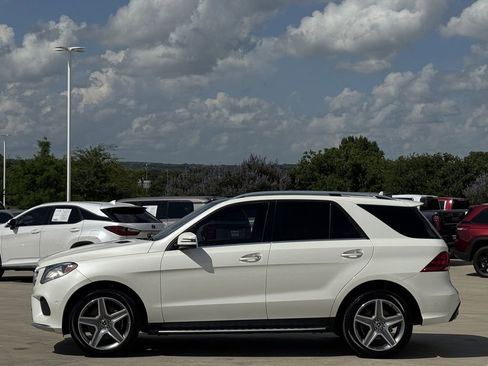 Used 2018 Mercedes-Benz GLE 350 image 3