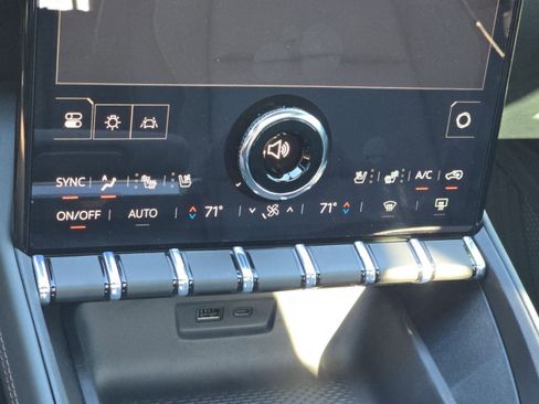 New 2026 GMC Terrain AT4 w/ Convenience Package III image 13