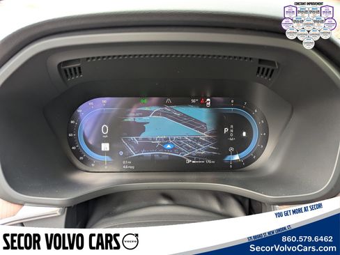Certified 2023 Volvo XC60 B5 Plus w/ Climate Package image 13