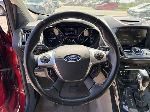 Used 2014 Ford Escape Titanium image 25