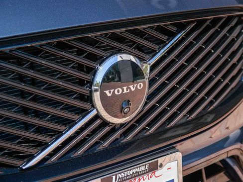 Used 2026 Volvo XC60 B5 Plus w/ Climate Package image 13