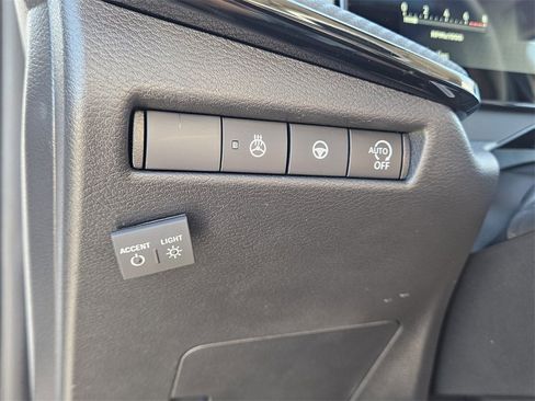 New 2026 Nissan Kicks SR w/ SR Premium Package image 27