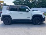 Used 2017 Jeep Renegade Altitude image 2
