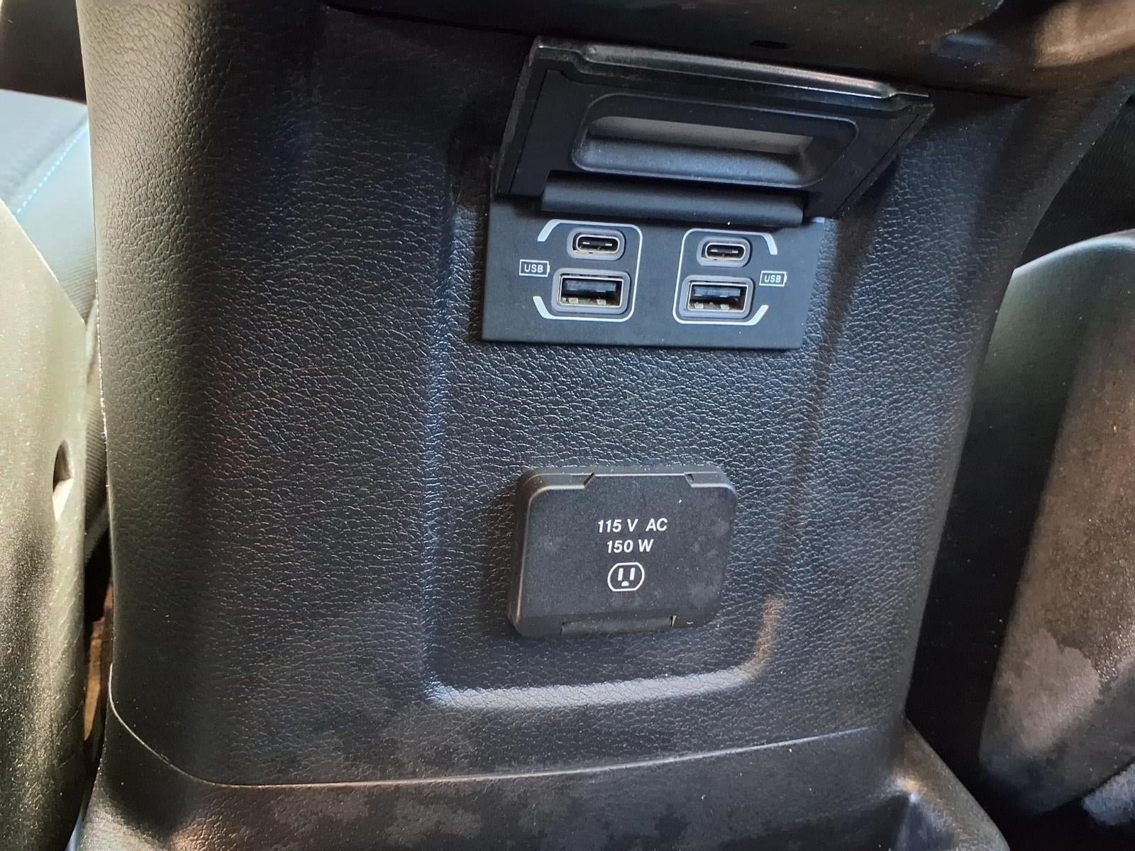 Used 2024 Jeep Wrangler Unlimited Rubicon 4xe w/ Technology Group AWD/4WD image 19