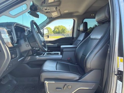 Used 2024 Ford F450 Lariat w/ Lariat Ultimate Package AWD/4WD image 12