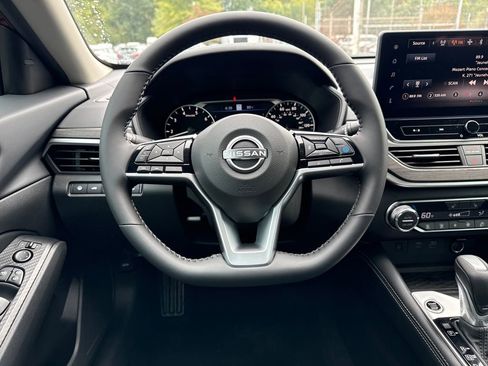 New 2025 Nissan Altima 2.5 SV w/ SV Premium Package image 13