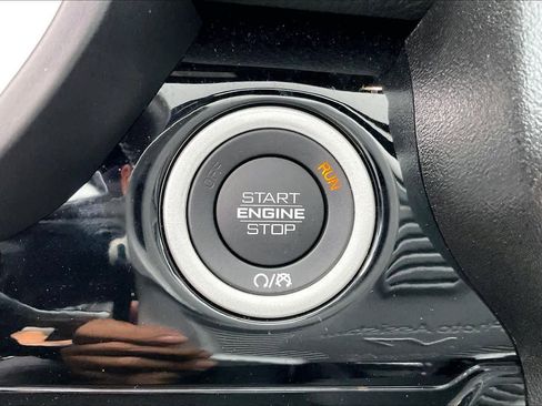 Used 2025 RAM 1500 Rebel w/ G/T Package image 31