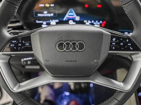 New 2025 Audi Q5 Premium image 15