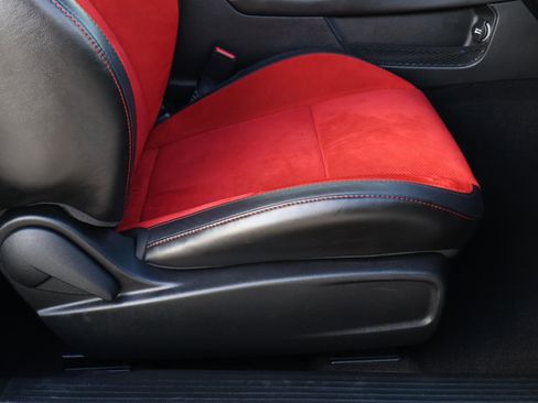 Used 2023 Dodge Challenger R/T Scat Pack image 15