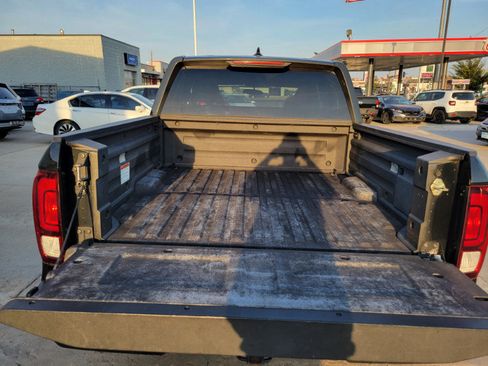Used 2019 Honda Ridgeline Sport image 40